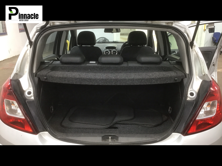 Vauxhall Corsa 1.4i 16v Design Hatchback 5dr Petrol Manual (a/c) (146 g/km, 89 bhp)