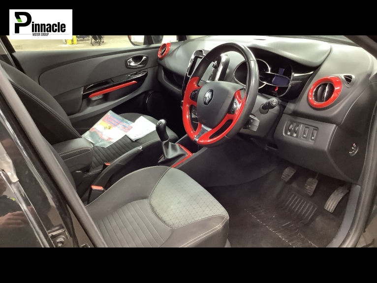 Renault Clio 0.9 TCe Dynamique S MediaNav Hatchback 5dr Petrol Manual Euro 5 (s/s) (90 ps)
