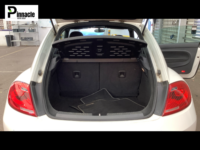 Volkswagen Beetle 1.6 TDI BlueMotion Tech Hatchback 3dr Diesel Manual 6Spd Euro 5 (s/s) (105 ps)