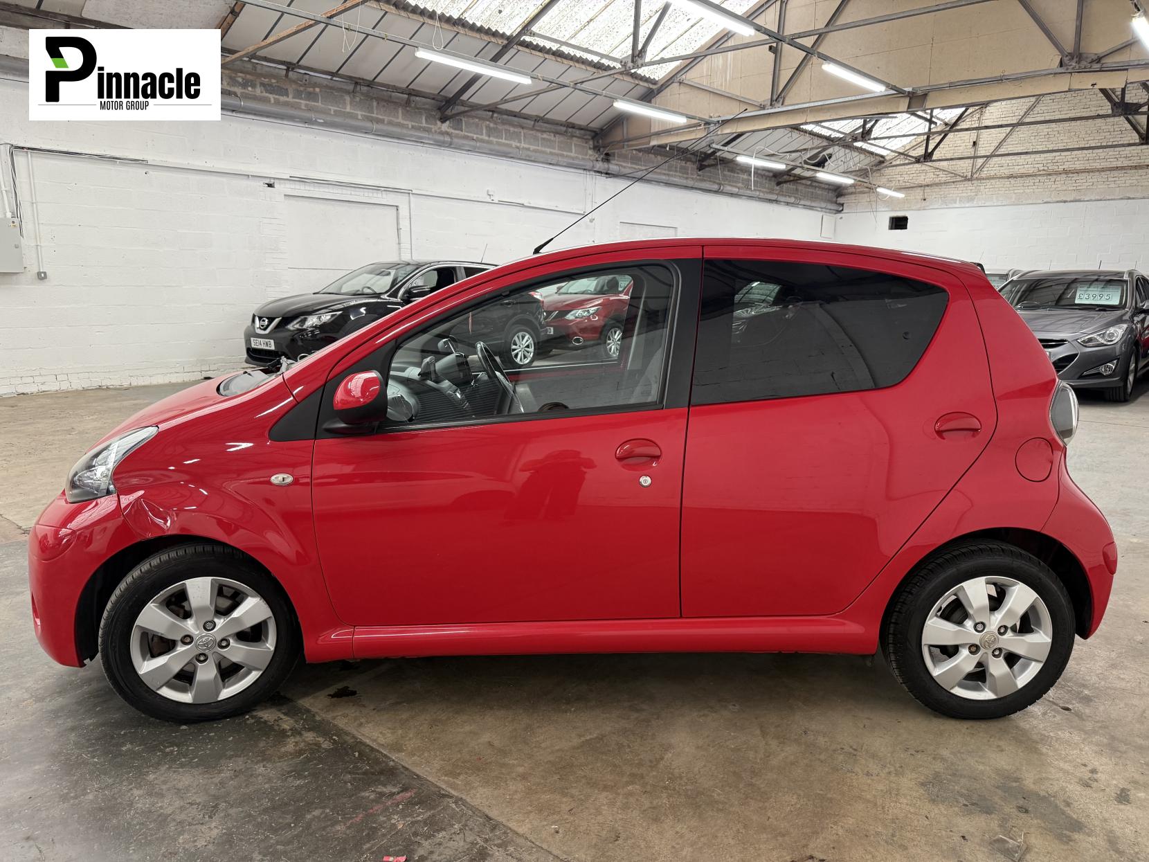 Toyota AYGO 1.0 VVT-i Hatchback 5dr Petrol Manual Euro 5 (67 ps)