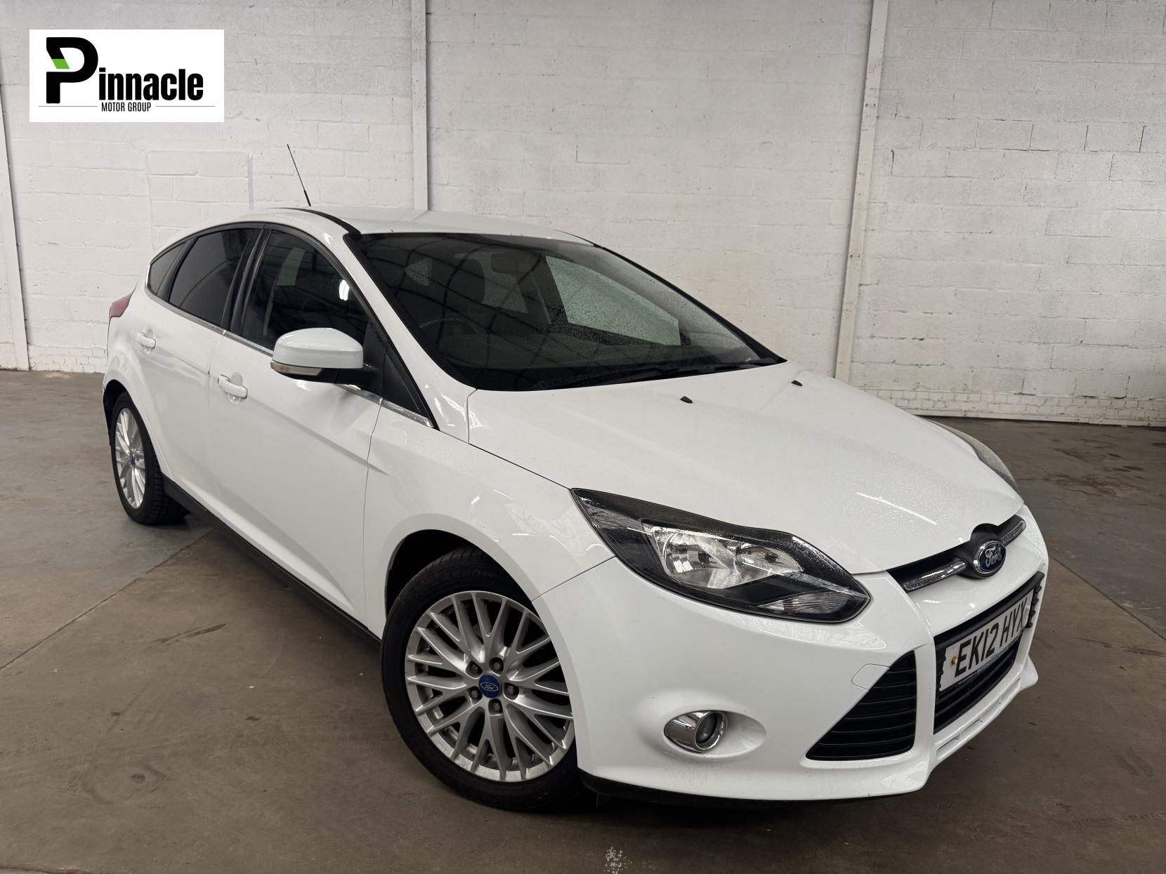 Ford Focus 1.6 Zetec Hatchback 5dr Petrol Manual Euro 5 (125 ps)