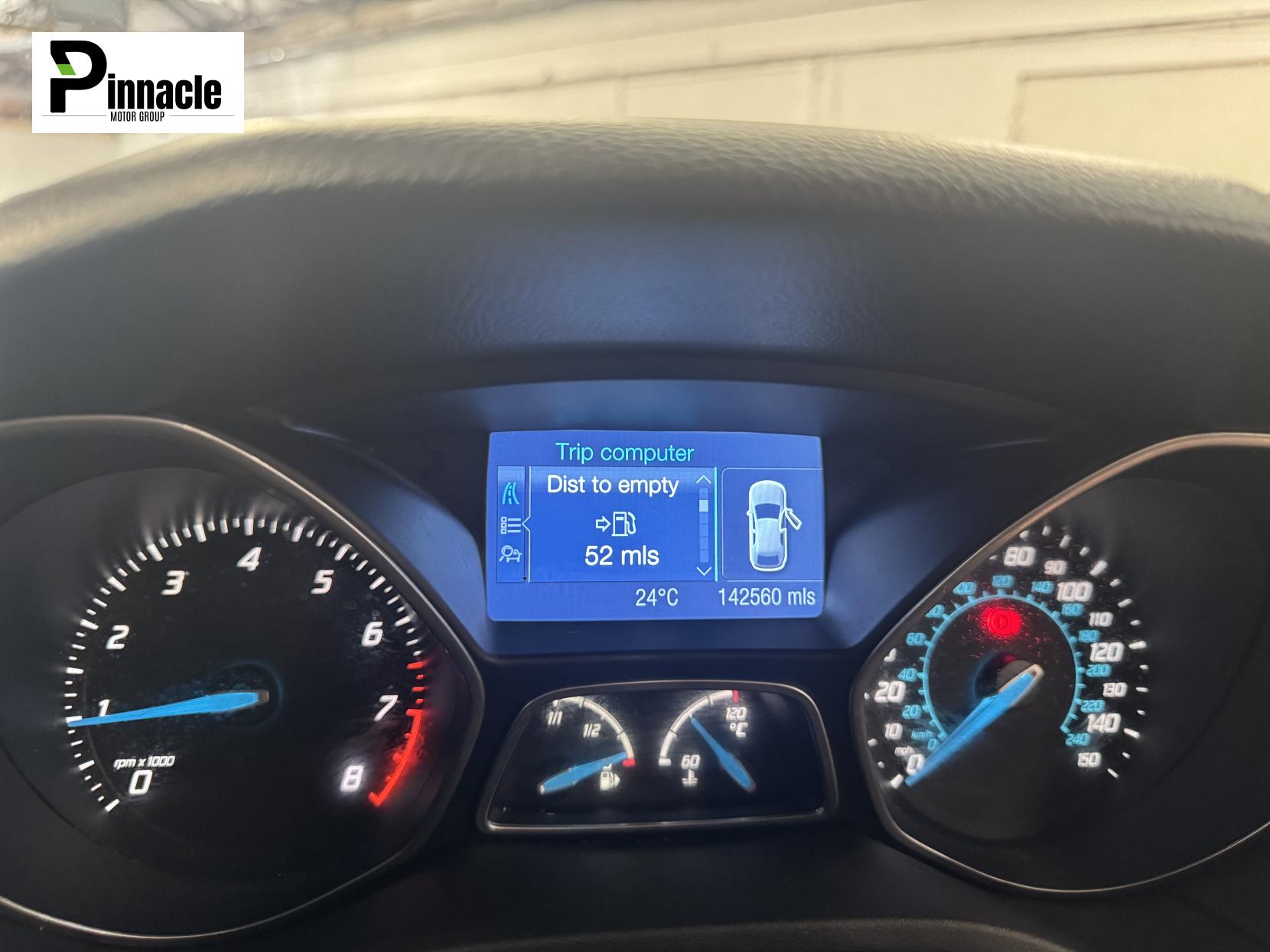 Ford Focus 1.6 Zetec Hatchback 5dr Petrol Manual Euro 5 (125 ps)