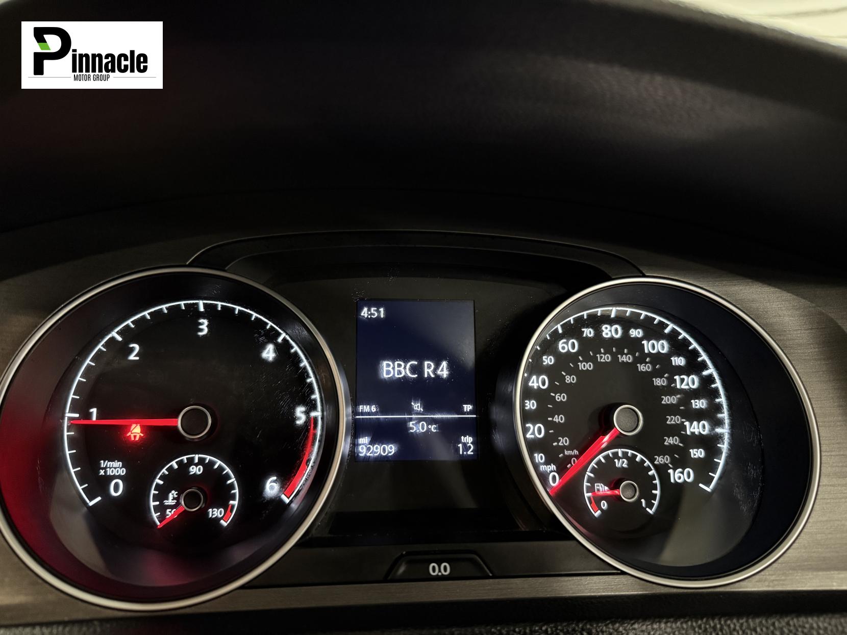 Volkswagen Golf 1.6 TDI BlueMotion Tech SE Hatchback 5dr Diesel Manual Euro 5 (s/s) (105 ps)