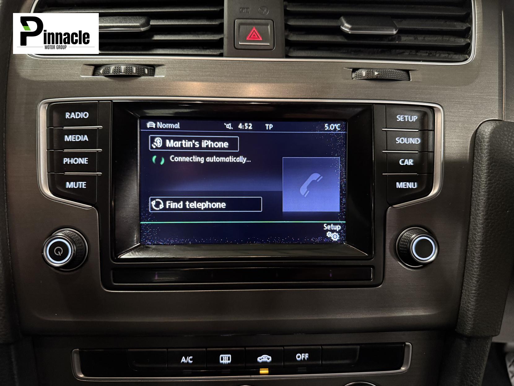 Volkswagen Golf 1.6 TDI BlueMotion Tech SE Hatchback 5dr Diesel Manual Euro 5 (s/s) (105 ps)