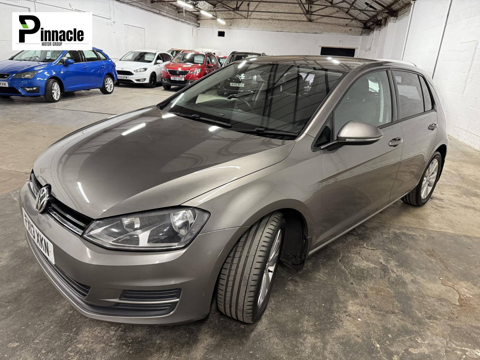 Volkswagen Golf 1.6 TDI BlueMotion Tech SE Hatchback 5dr Diesel Manual Euro 5 (s/s) (105 ps)