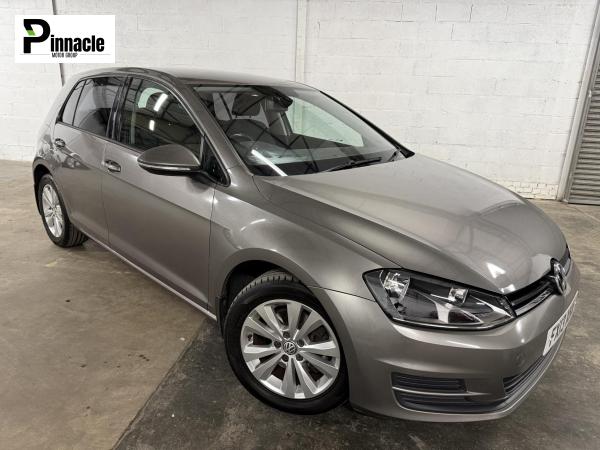 Volkswagen Golf 1.6 TDI BlueMotion Tech SE Hatchback 5dr Diesel Manual Euro 5 (s/s) (105 ps)