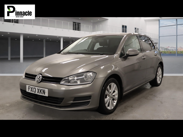 Volkswagen Golf 1.6 TDI BlueMotion Tech SE Hatchback 5dr Diesel Manual Euro 5 (s/s) (105 ps)