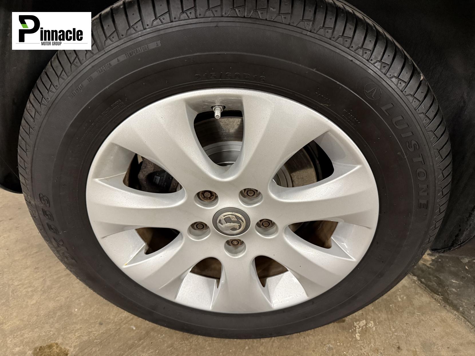 Vauxhall Astra 1.6 CDTi ecoFLEX 99g Design Hatchback 5dr Diesel Manual Euro 6 (s/s) (136 ps)