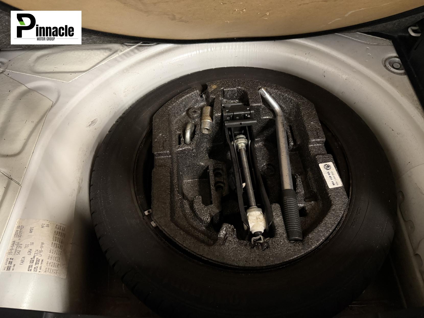 Skoda Fabia 1.2 TSI SE Hatchback 5dr Petrol Manual Euro 5 (86 ps)