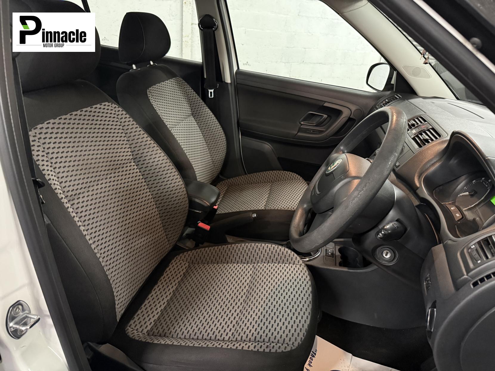 Skoda Fabia 1.2 TSI SE Hatchback 5dr Petrol Manual Euro 5 (86 ps)