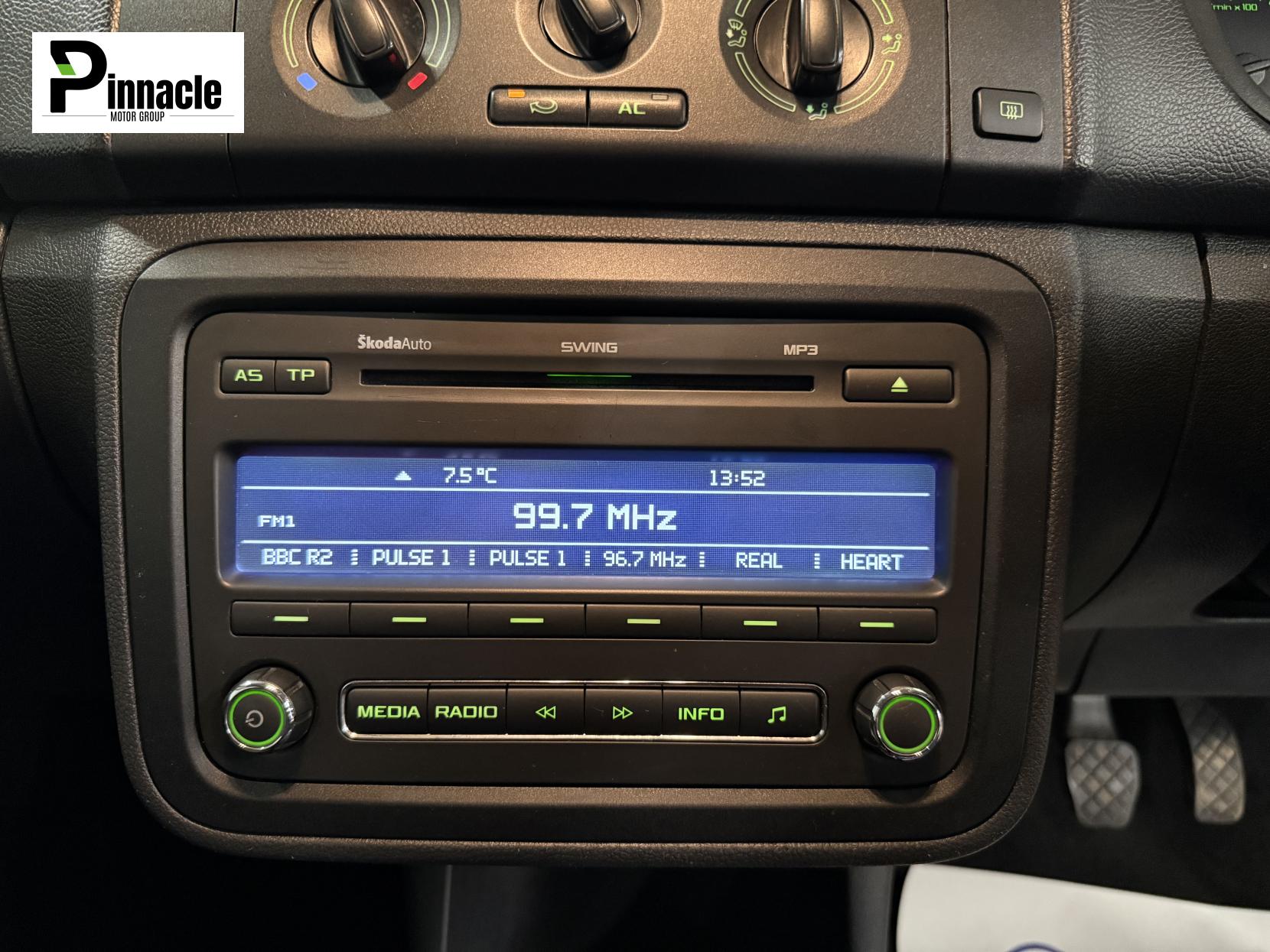 Skoda Fabia 1.2 TSI SE Hatchback 5dr Petrol Manual Euro 5 (86 ps)