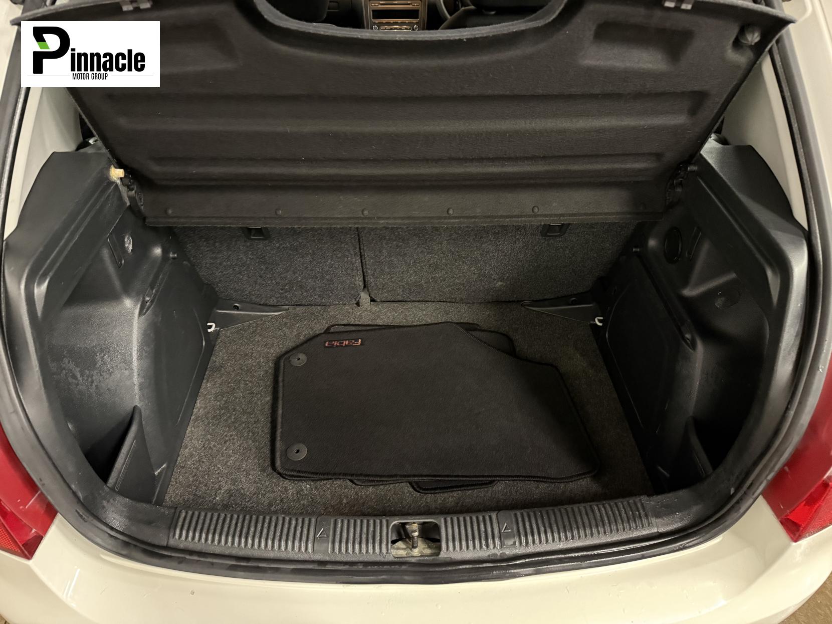 Skoda Fabia 1.2 TSI SE Hatchback 5dr Petrol Manual Euro 5 (86 ps)