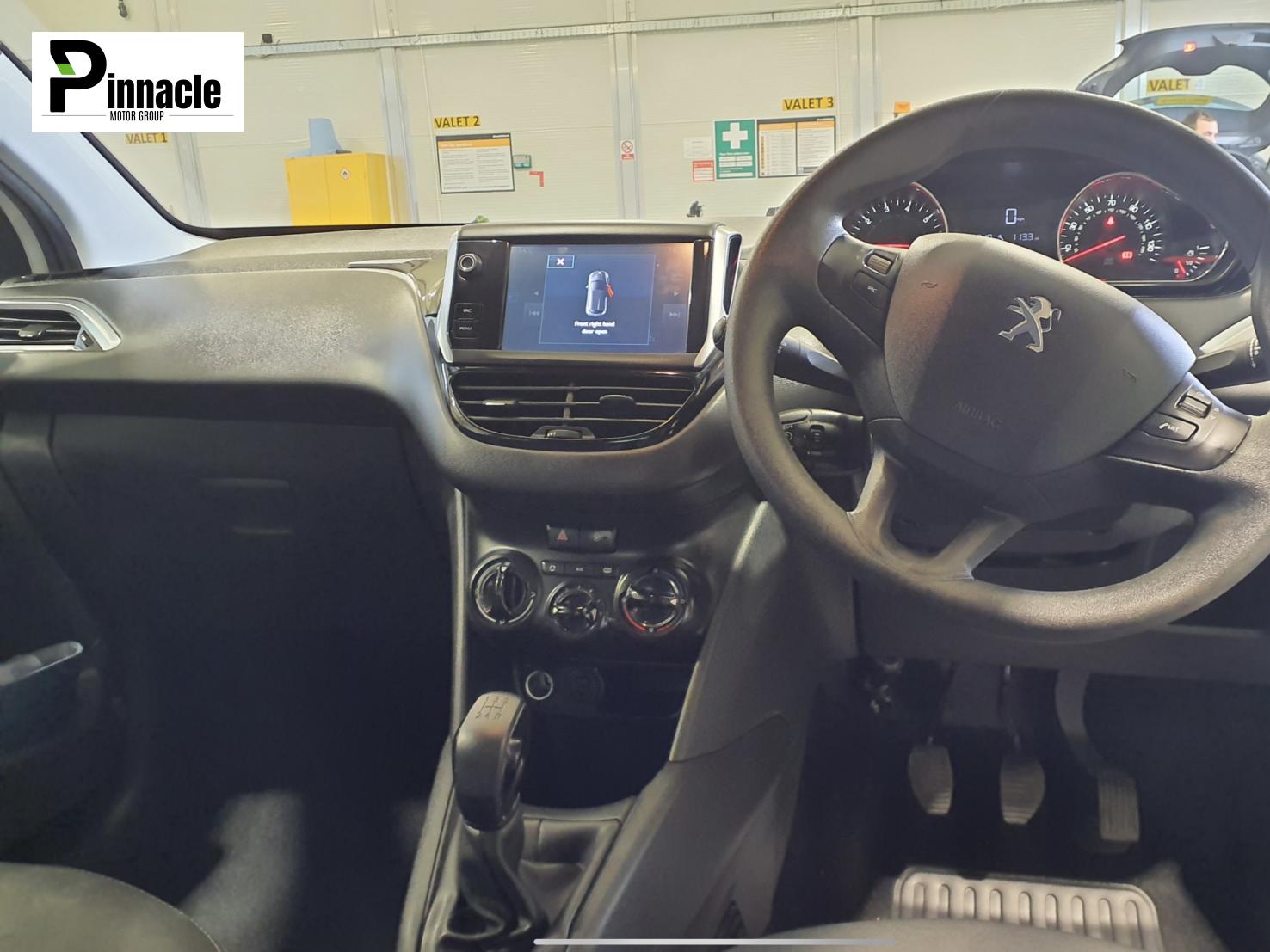 Peugeot 208 1.2 VTi PureTech Active Hatchback 3dr Petrol Manual Euro 5 (82 ps)