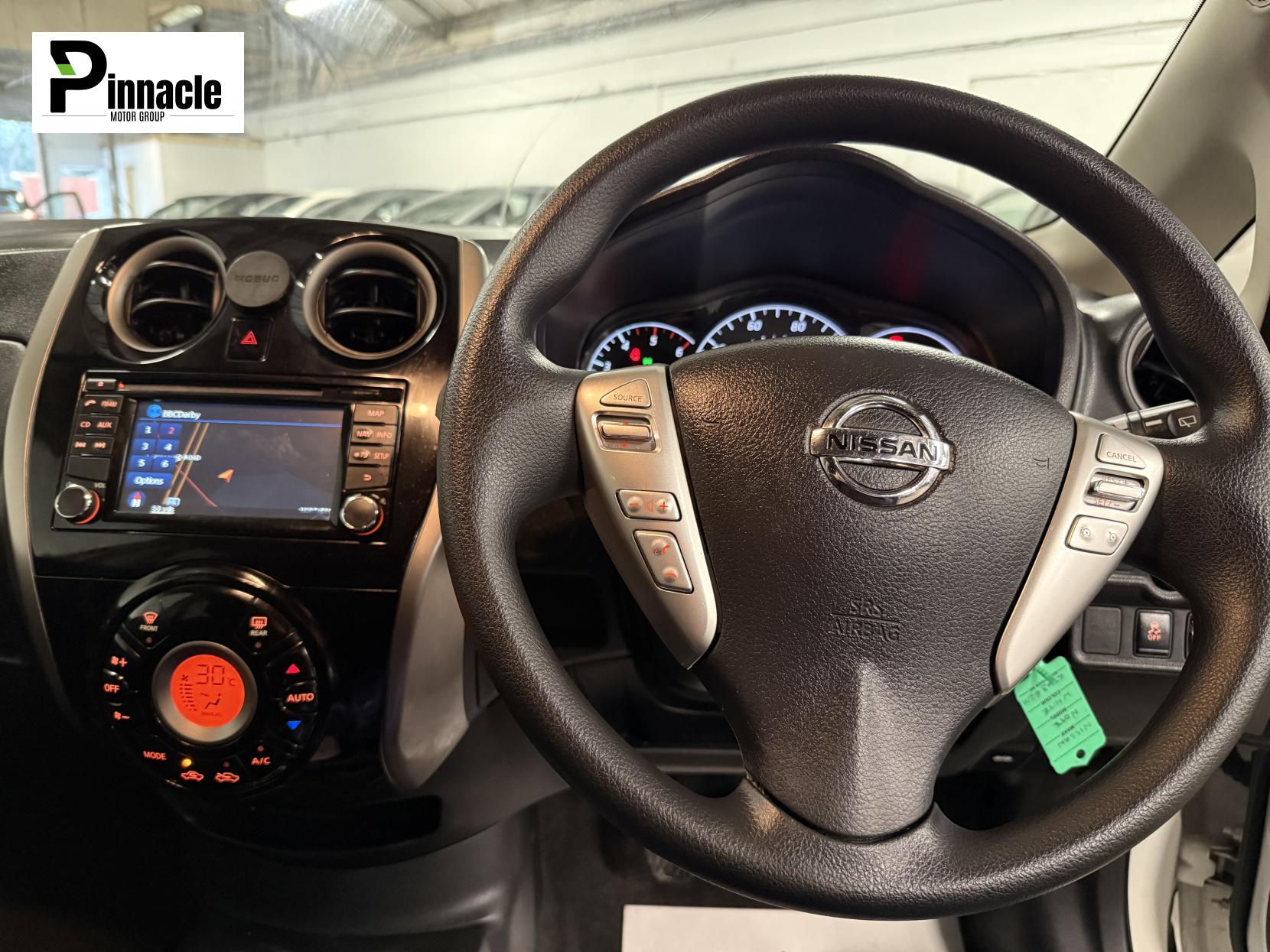 Nissan Note 1.5 dCi Acenta Premium Hatchback 5dr Diesel Manual Euro 5 (s/s) (90 ps)