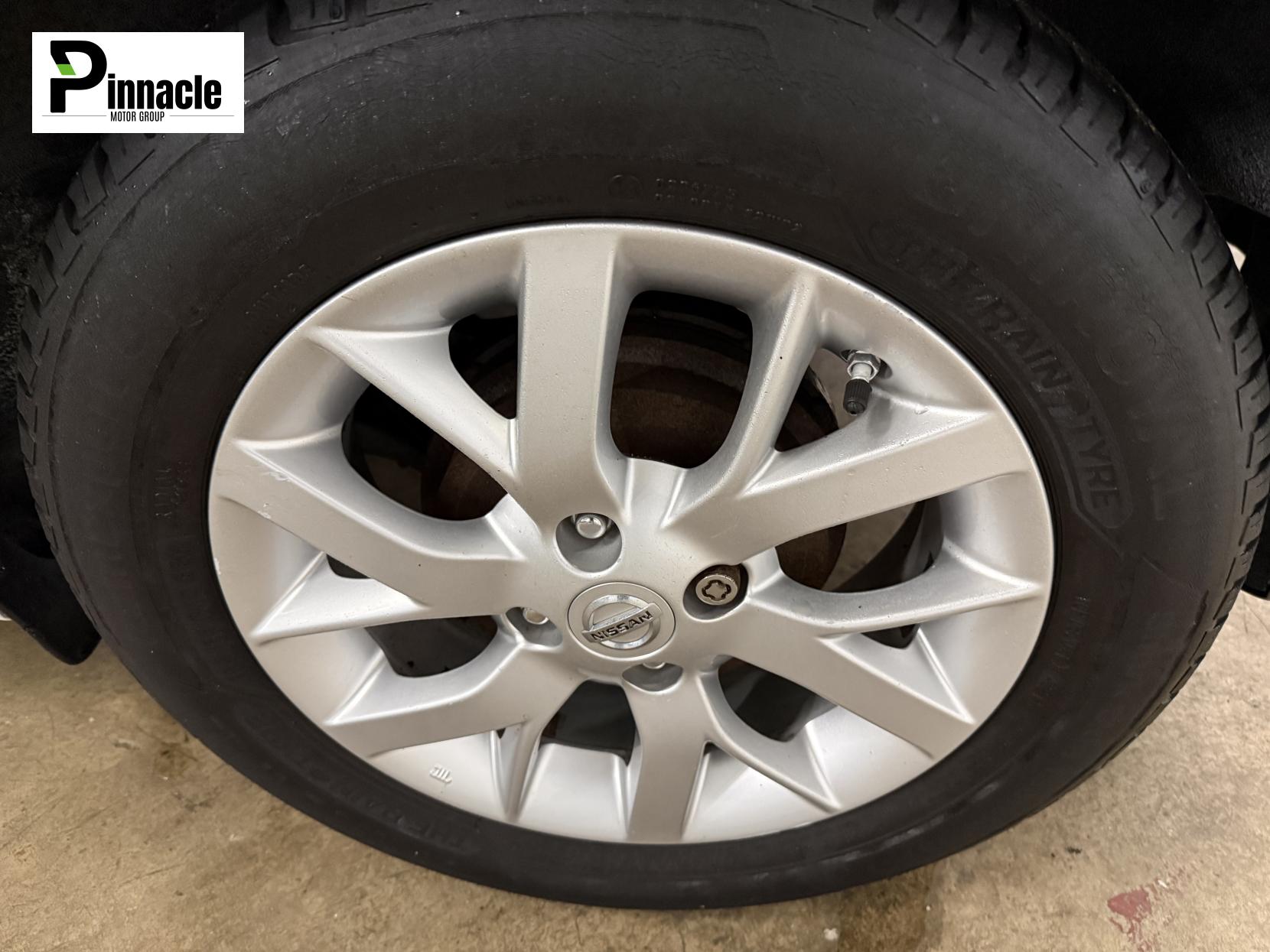 Nissan Note 1.5 dCi Acenta Premium Hatchback 5dr Diesel Manual Euro 5 (s/s) (90 ps)