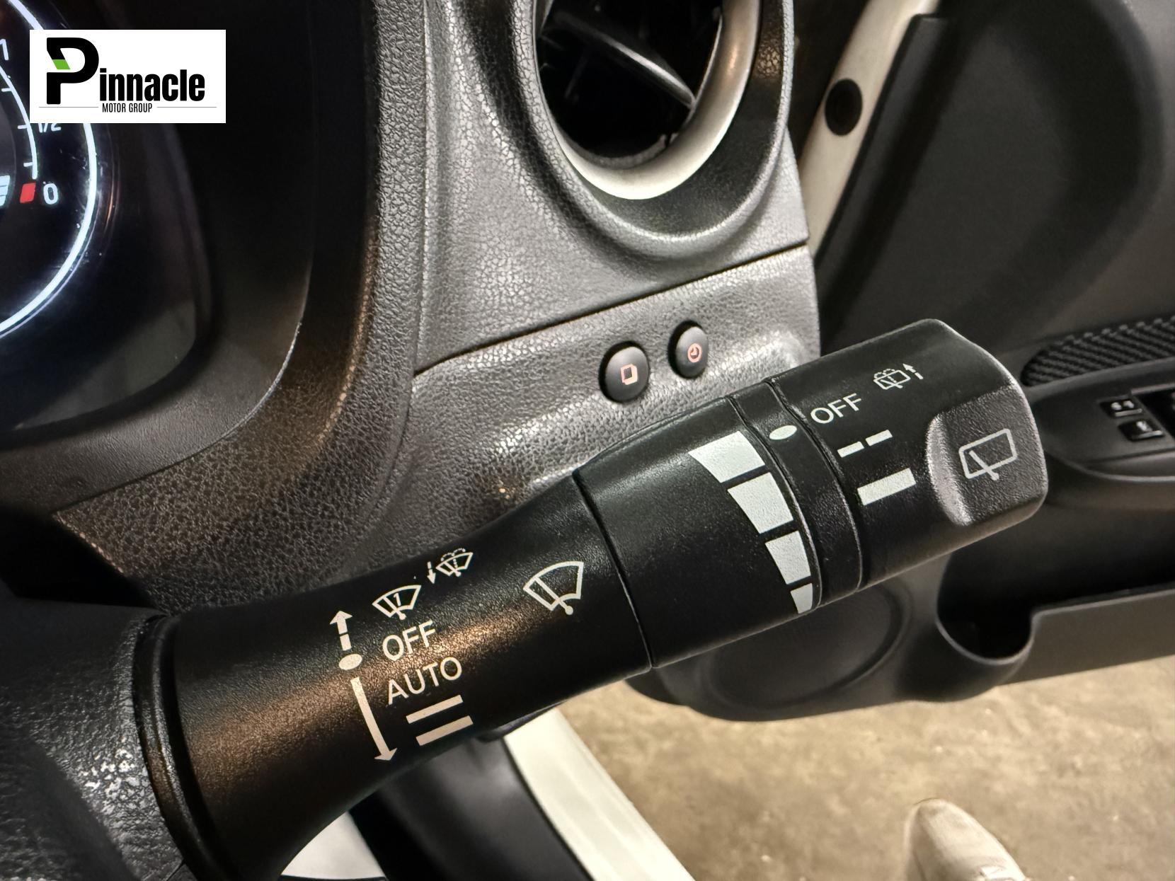 Nissan Note 1.5 dCi Acenta Premium Hatchback 5dr Diesel Manual Euro 5 (s/s) (90 ps)