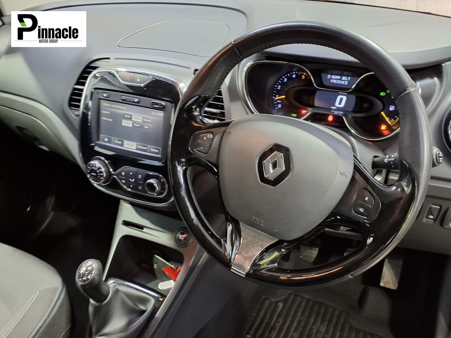 Renault Captur 1.5 dCi ENERGY Dynamique MediaNav SUV 5dr Diesel Manual Euro 5 (s/s) (90 ps)