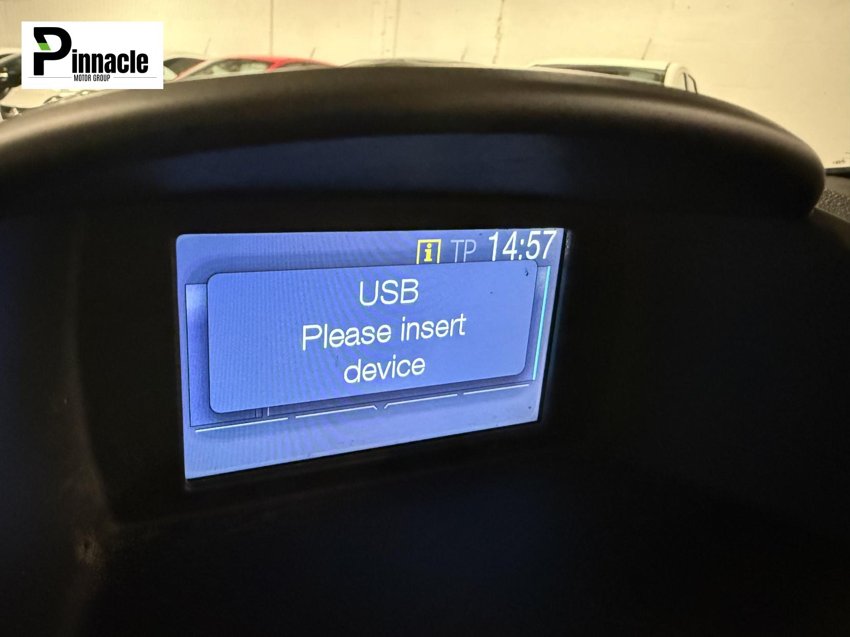 Ford Fiesta 1.6 TDCi ECOnetic Titanium Hatchback 5dr Diesel Manual Euro 5 (s/s) (95 ps)