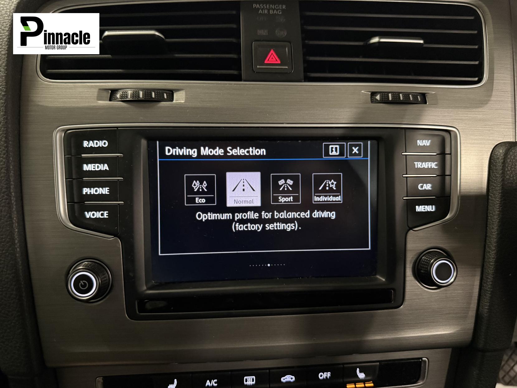 Volkswagen Golf 2.0 TDI BlueMotion Tech Match Edition Hatchback 5dr Diesel Manual Euro 6 (s/s) (150 ps)