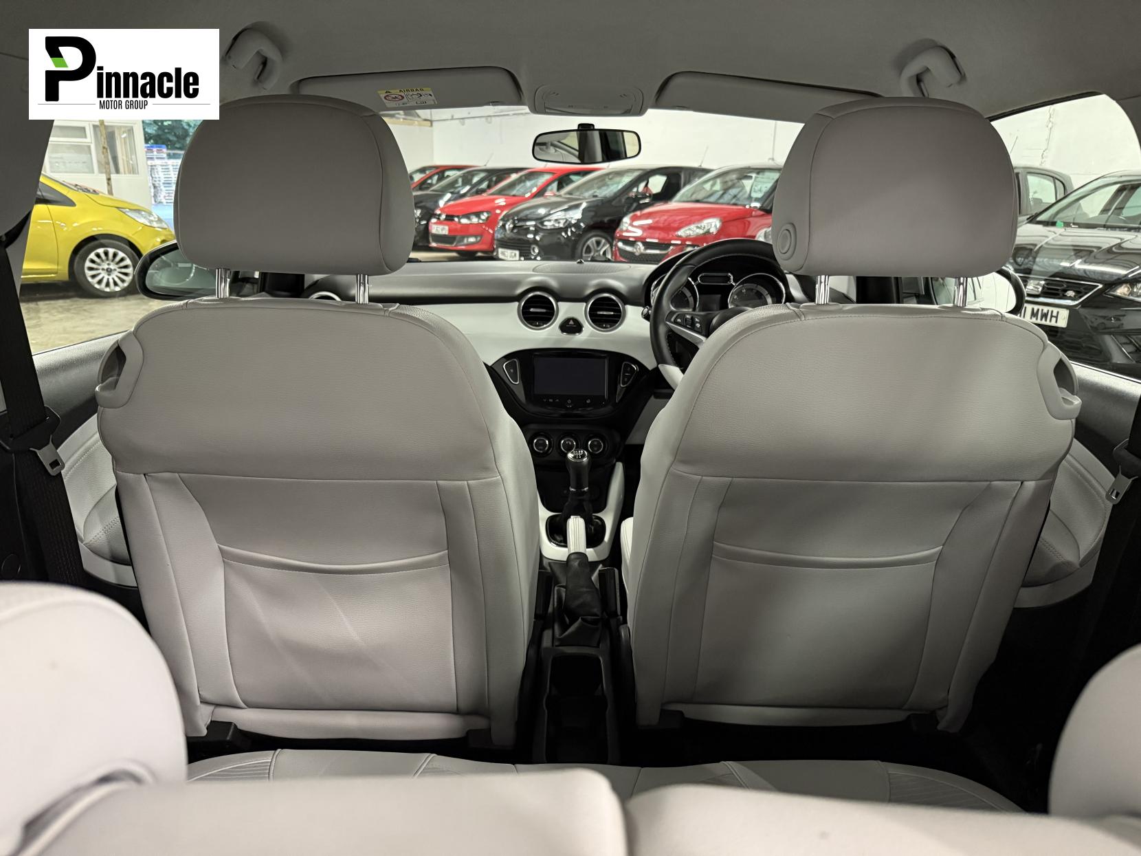 Vauxhall ADAM 1.4 16v White Edition Hatchback 3dr Petrol Manual Euro 5 (87 ps)