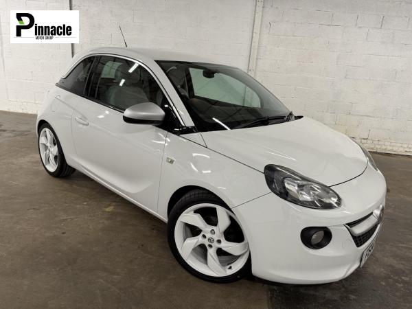 Vauxhall ADAM 1.4 16v White Edition Hatchback 3dr Petrol Manual Euro 5 (87 ps)