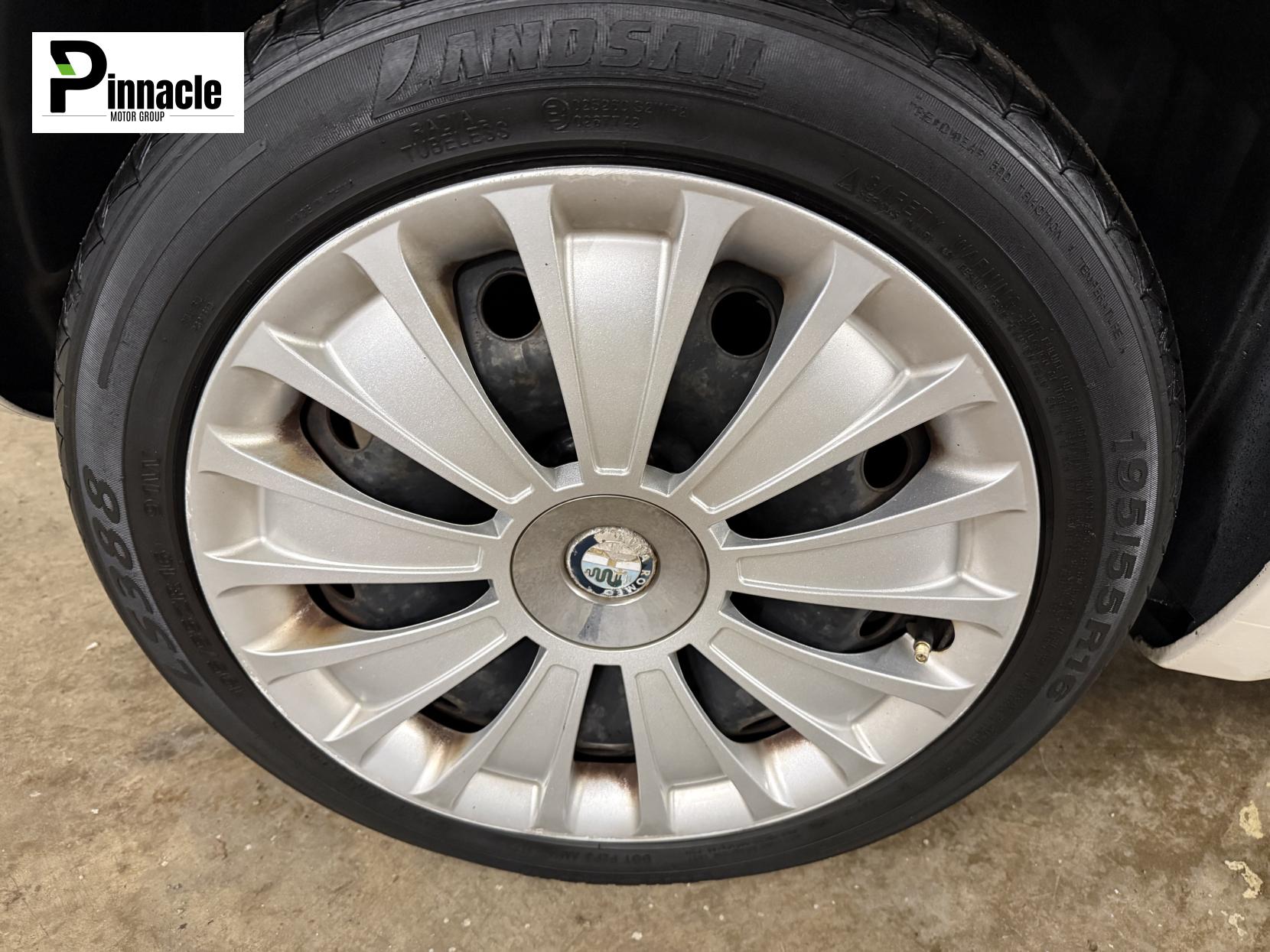 Alfa Romeo MiTo 1.4 16V Junior Hatchback 3dr Petrol Manual Euro 4 (78 bhp)