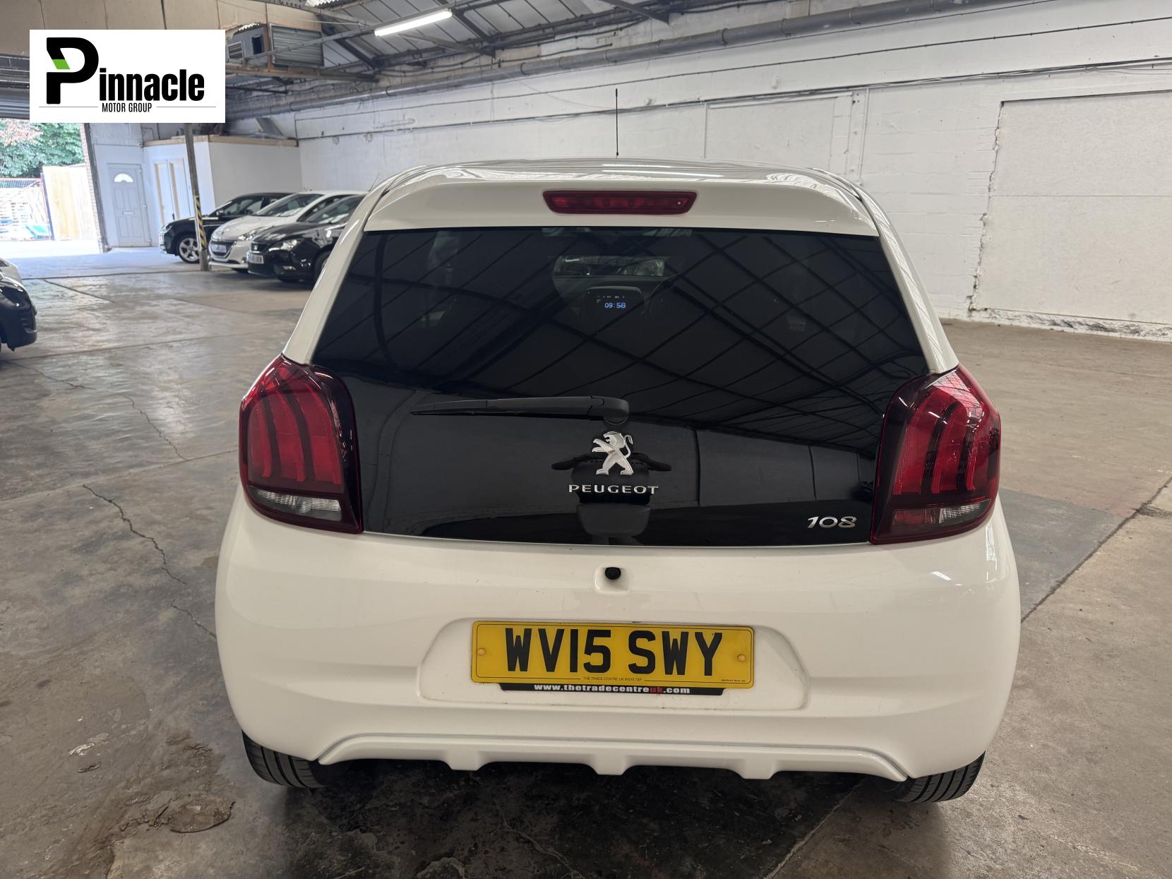 Peugeot 108 1.2 VTi PureTech Allure Hatchback 3dr Petrol Manual Euro 5 (82 ps)