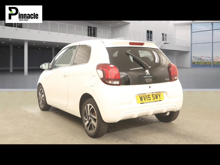 Peugeot 108 1.2 VTi PureTech Allure Hatchback 3dr Petrol Manual Euro 5 (82 ps)