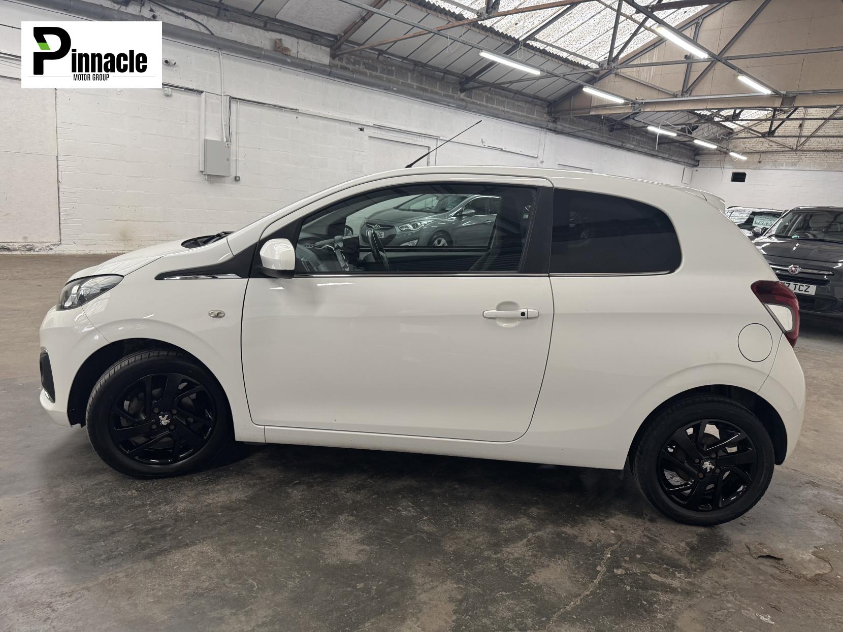 Peugeot 108 1.2 VTi PureTech Allure Hatchback 3dr Petrol Manual Euro 5 (82 ps)