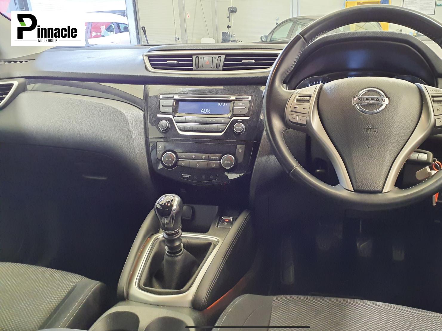 Nissan Qashqai 1.2 DIG-T Acenta SUV 5dr Petrol Manual 2WD Euro 6 (s/s) (115 ps)