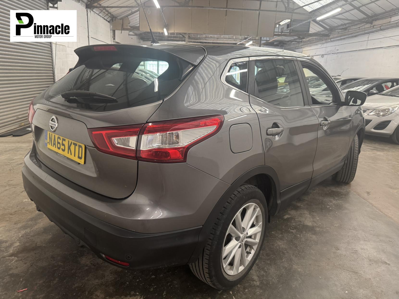 Nissan Qashqai 1.2 DIG-T Acenta SUV 5dr Petrol Manual 2WD Euro 6 (s/s) (115 ps)