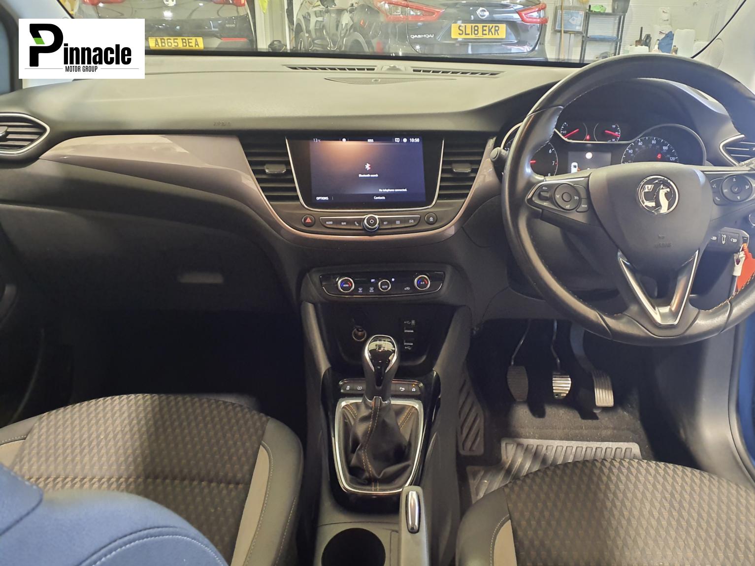 Vauxhall Crossland X 1.2 Tech Line Nav SUV 5dr Petrol Manual Euro 6 (81 ps)