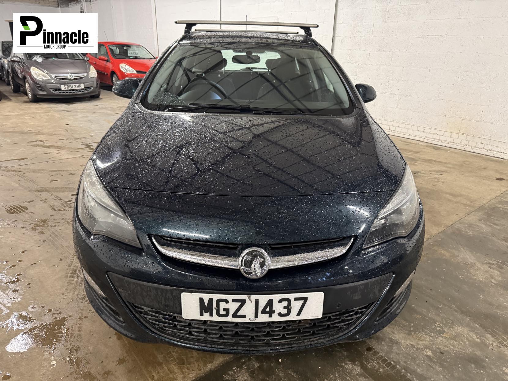 Vauxhall Astra 1.6 CDTi ecoFLEX Design Sports Tourer 5dr Diesel Manual Euro 6 (s/s) (110 ps)