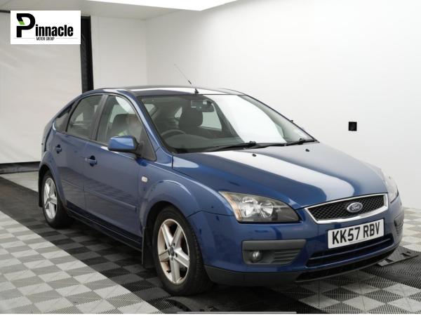 Ford Focus 1.6 Zetec Climate Hatchback 5dr Petrol Manual (161 g/km, 99 bhp)