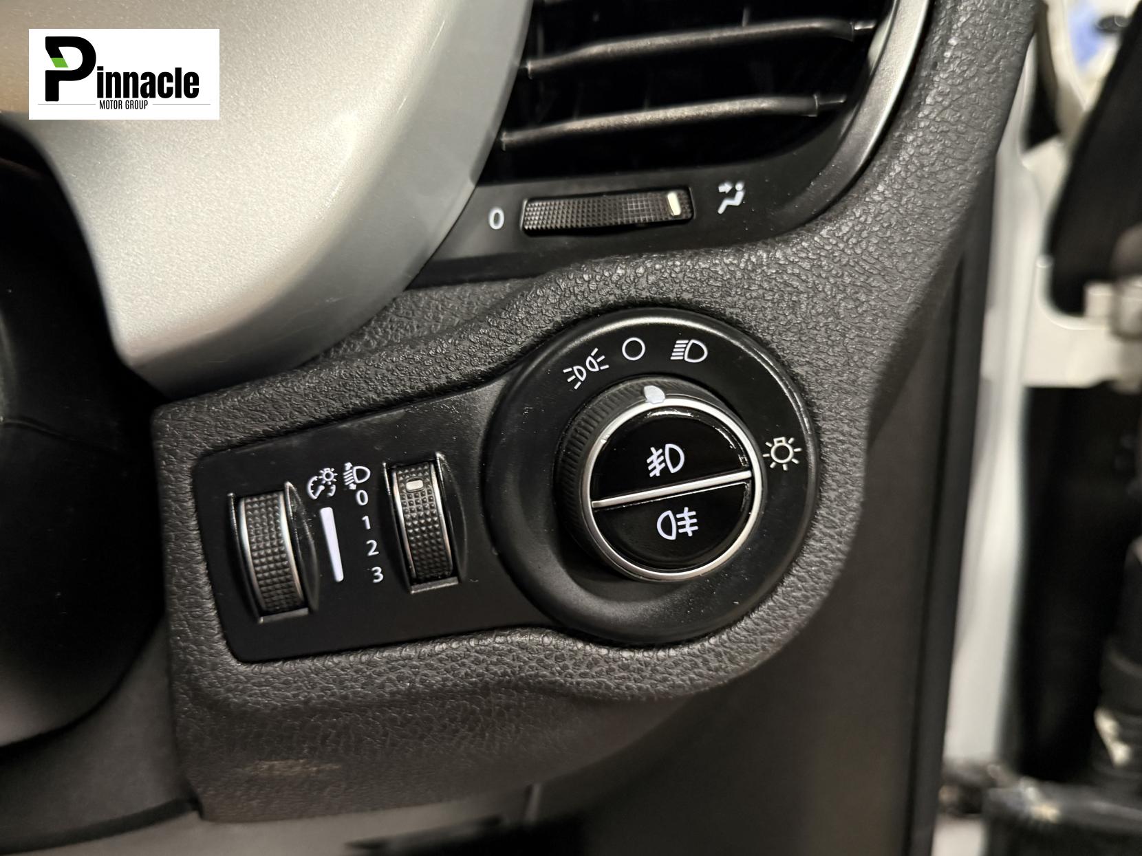 Fiat 500X 1.6 MultiJetII Lounge SUV 5dr Diesel Manual Euro 6 (s/s) (120 ps)