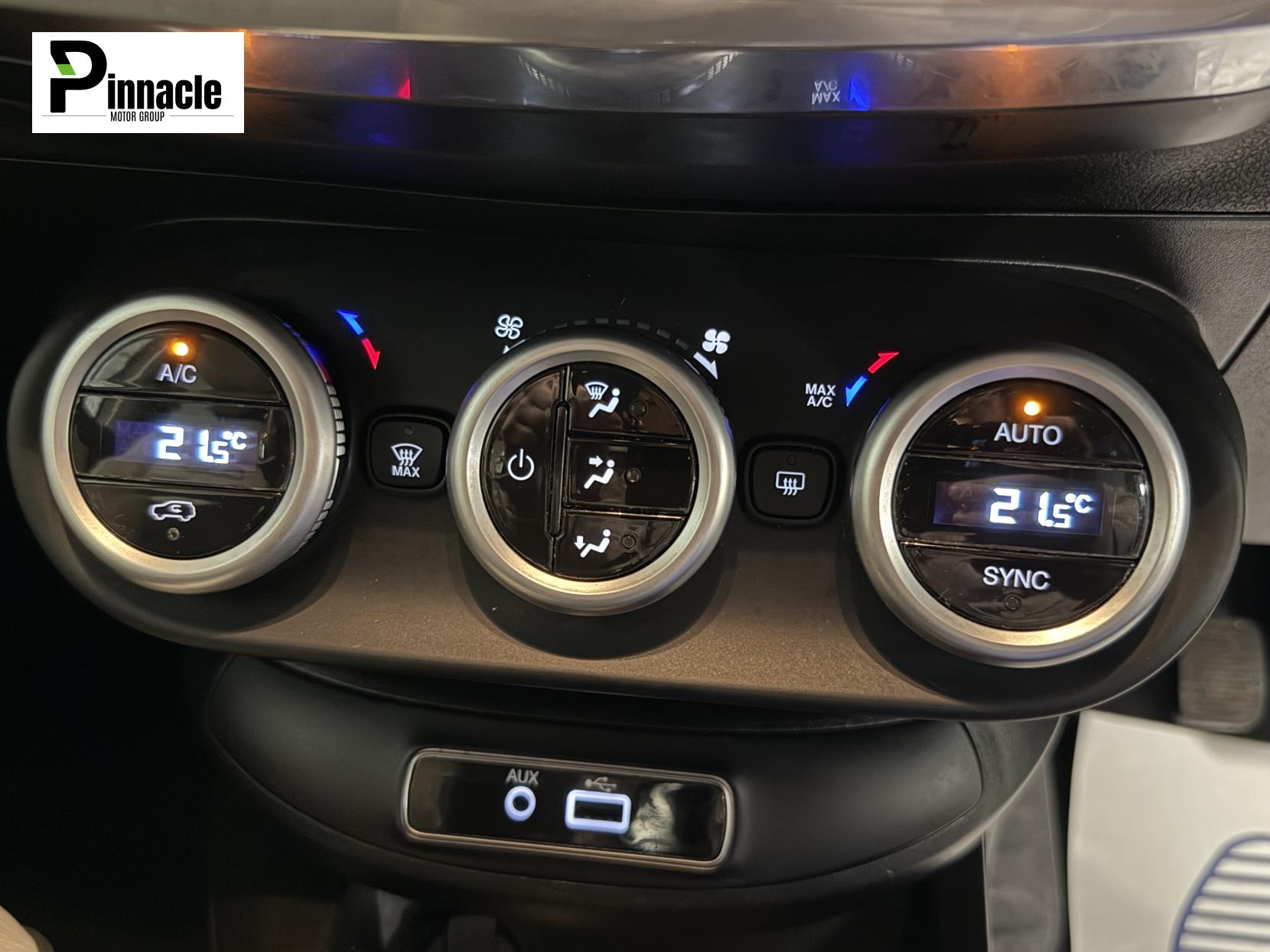 Fiat 500X 1.6 MultiJetII Lounge SUV 5dr Diesel Manual Euro 6 (s/s) (120 ps)