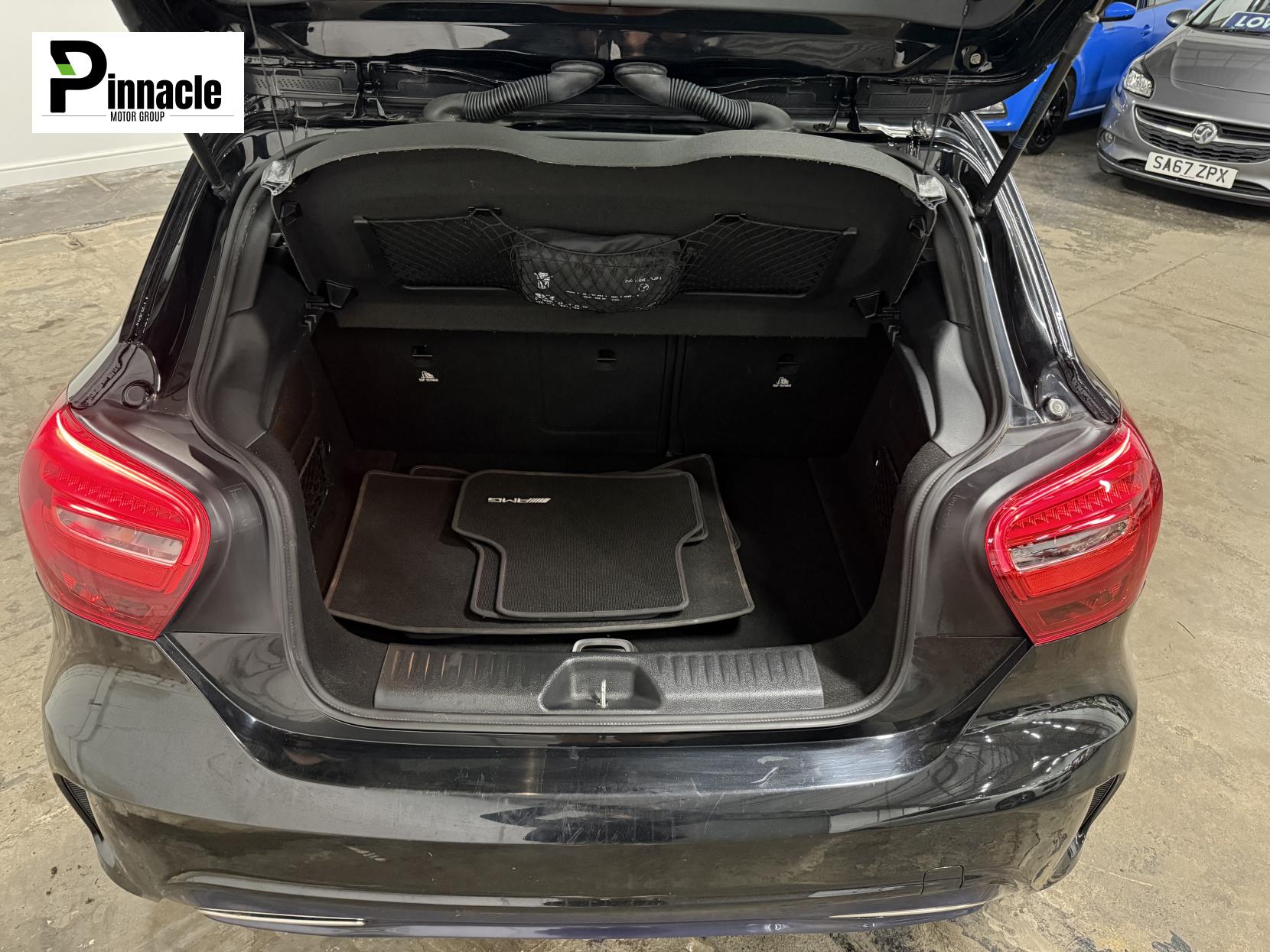 Mercedes-Benz A Class 1.5 A180d AMG Line Hatchback 5dr Diesel Manual Euro 6 (s/s) (109 ps)