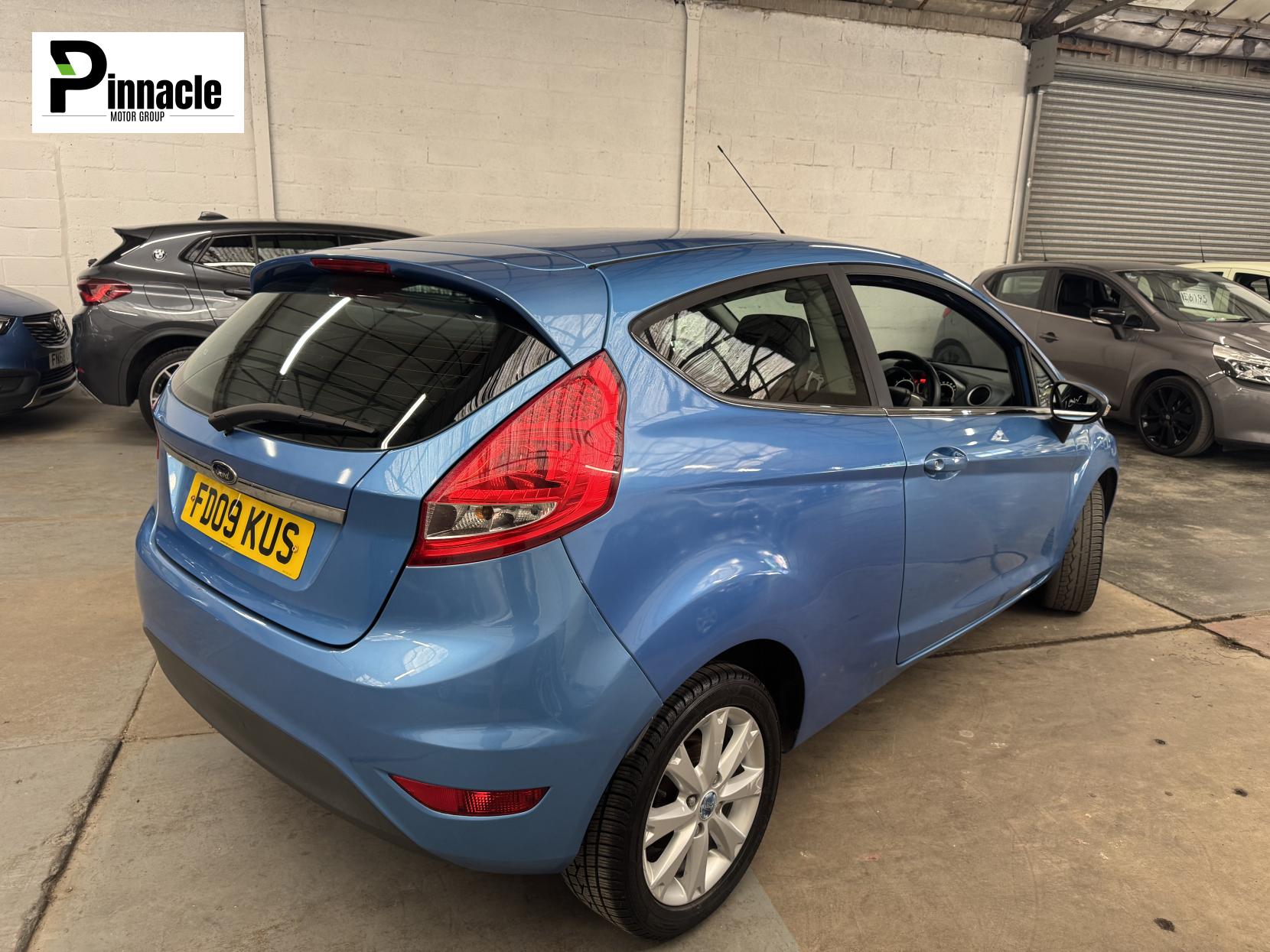 Ford Fiesta 1.25 Zetec Hatchback 3dr Petrol Manual (133 g/km, 81 bhp)