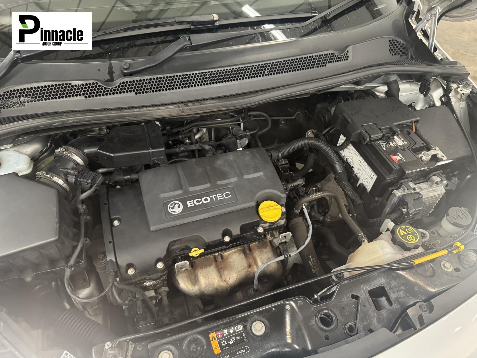 Vauxhall Corsa 1.4i ecoFLEX SE Hatchback 5dr Petrol Manual Euro 6 (90 ps)